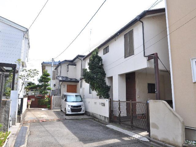 Local photos, including front road. Kodaira Kogawahigashi cho 5-chome, contact road situation