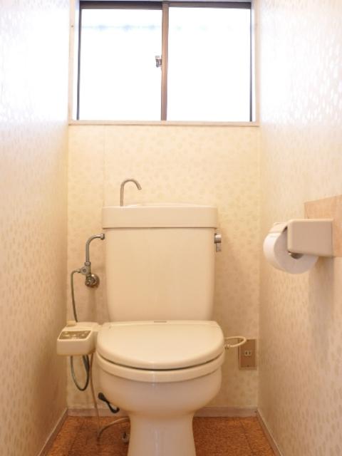 Toilet. Kodaira Kogawahigashi cho 5-chome toilet