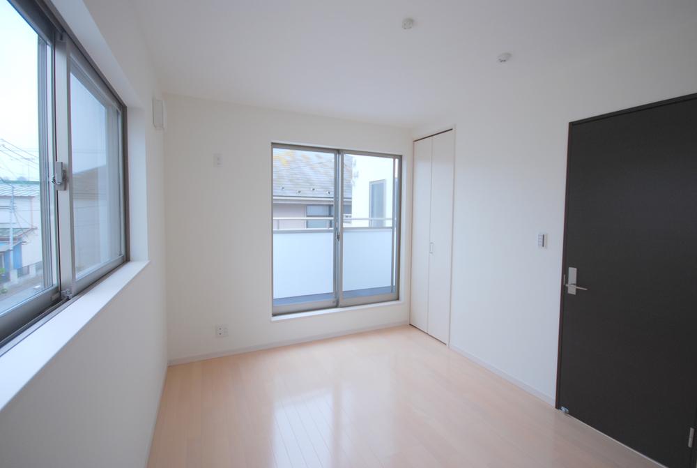 Same specifications photos (Other introspection). Example of construction