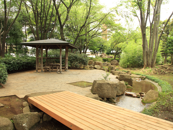 Surrounding environment. Nine road of Tsuji park (about 1030m ・ Walk 13 minutes)
