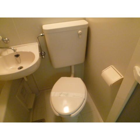 Toilet