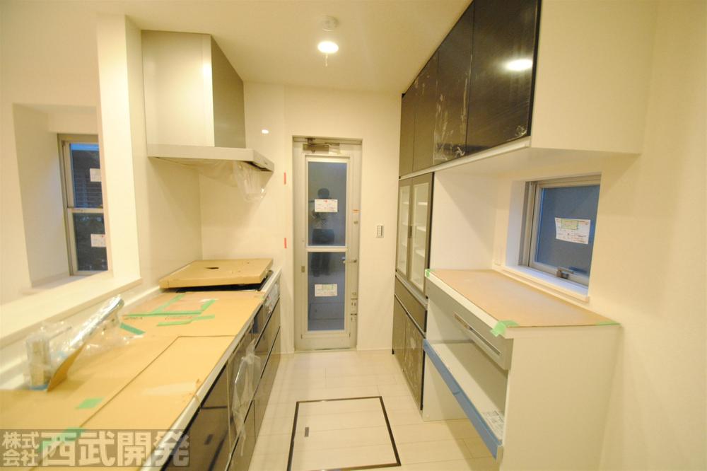 Kitchen. Indoor (September 2013) Shooting