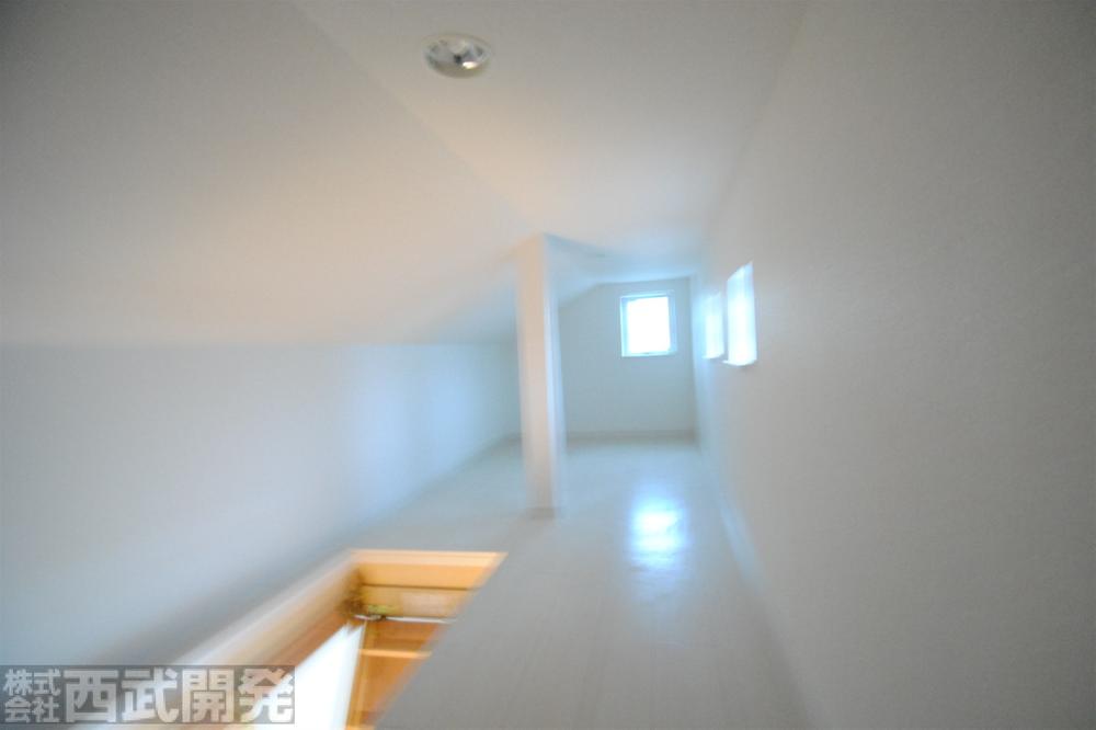 Receipt. Attic storage (Grenier)