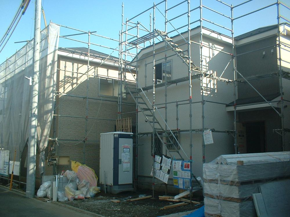 Local appearance photo. December 6 shooting 1 ・ 2 Building siding completion