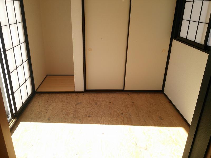 Non-living room. Building 2