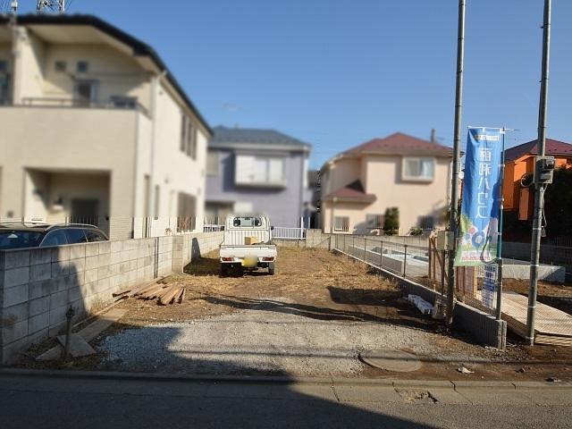 Local appearance photo. Kodaira Hanakoganeiminami-cho 3-chome local photo 1 Building 2013 / 12 / 6 shooting