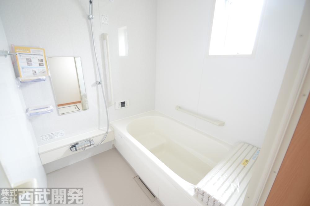 Other Equipment. Hitotsubo ・ Window barrier-free type ventilation drying with machine bathroom