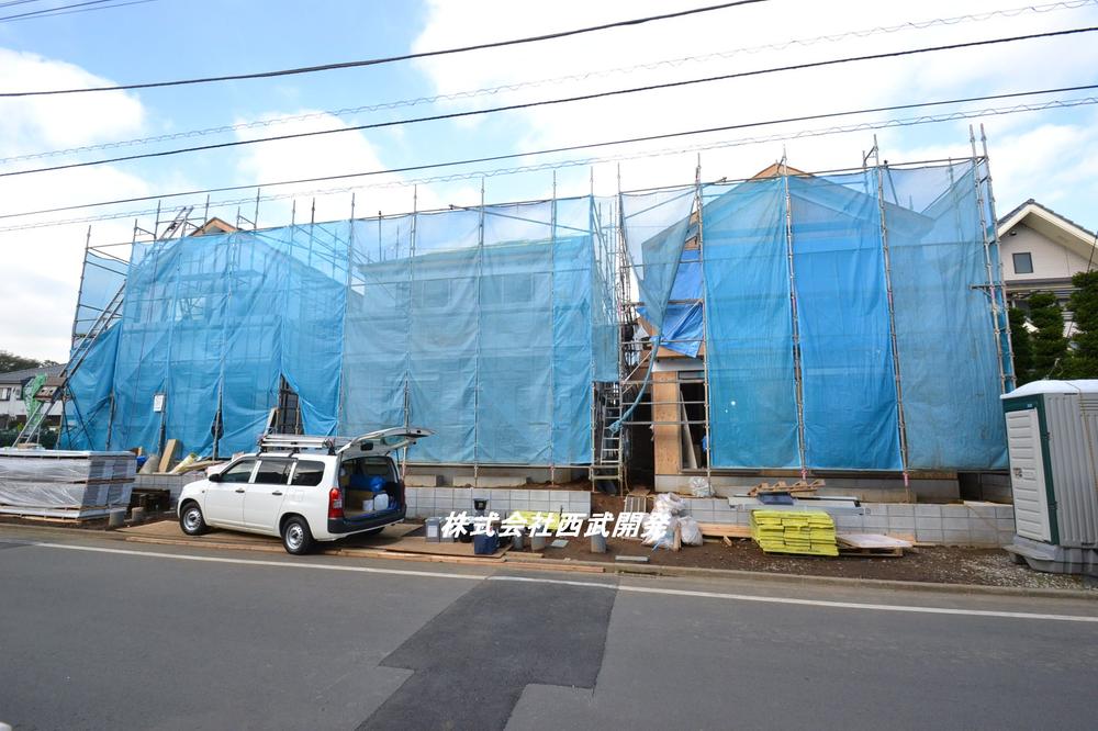 Local appearance photo. Local (11 May 2013) Shooting