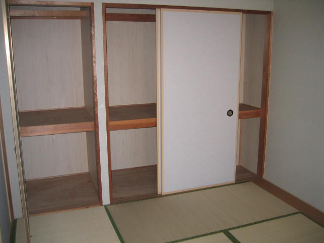 Other room space