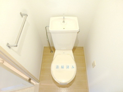 Toilet. Is an image