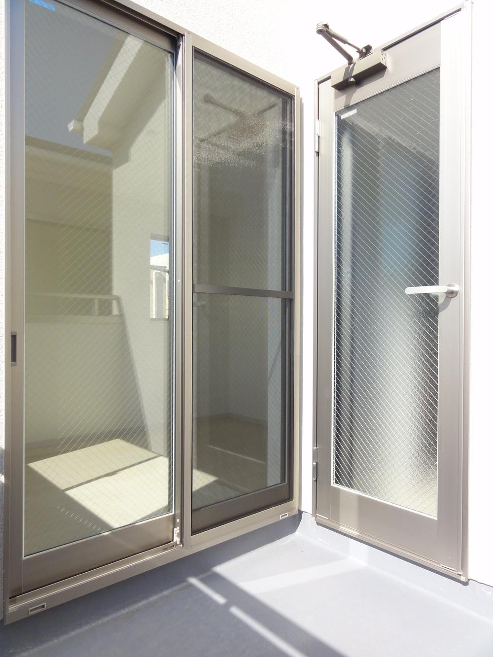 Balcony. 3rd floor balcony (south side)