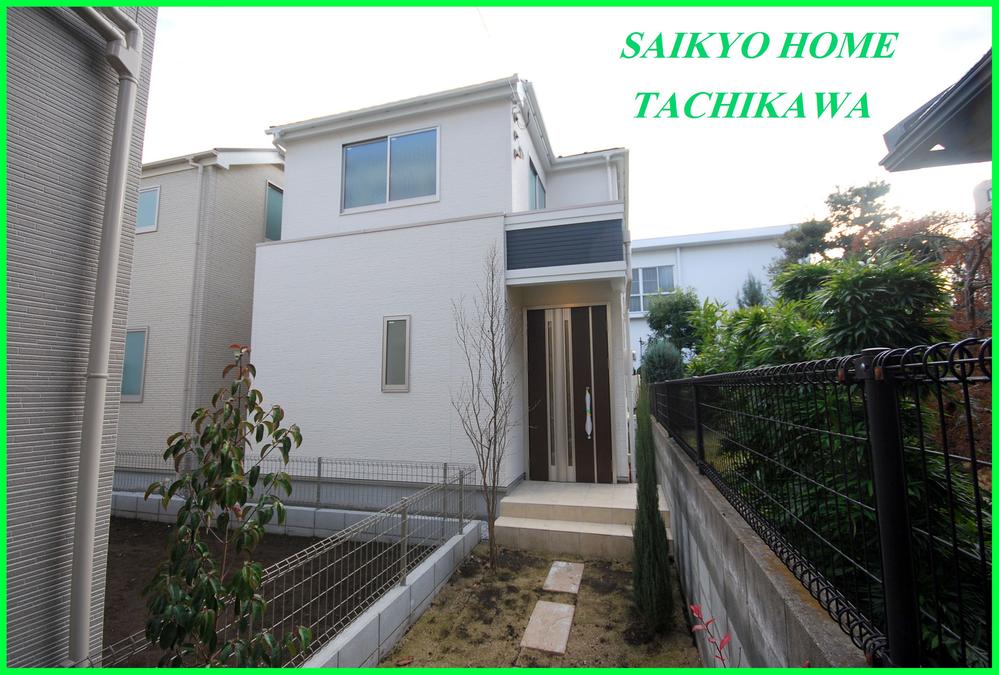 Local appearance photo. Local (12 May 2013) shooting B Building