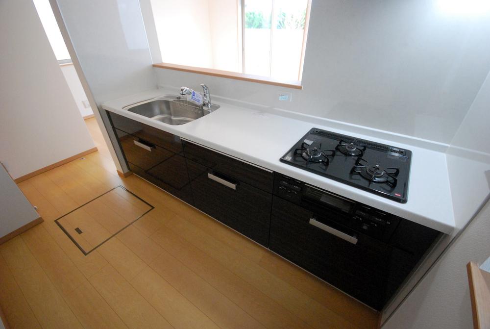 Kitchen. Local photo: D Building