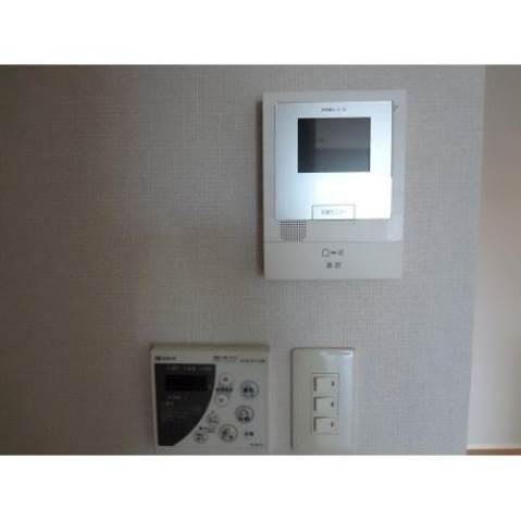 Security. Peace of mind intercom