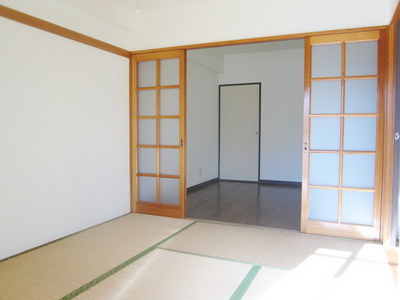 Living and room.  ☆ Japanese-style room ☆ 