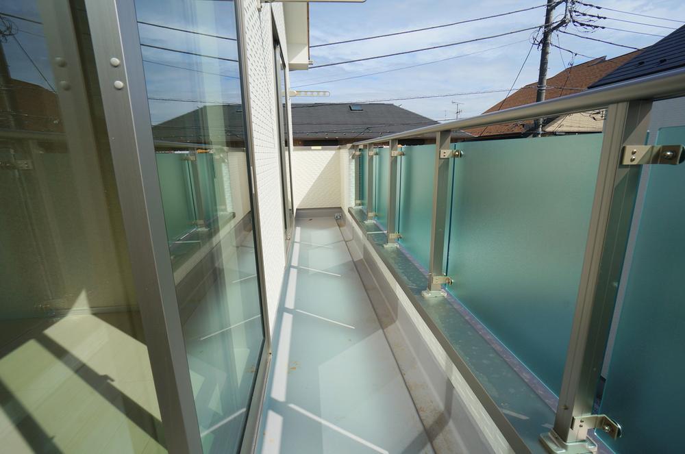 Balcony. Local (September 2013) Shooting