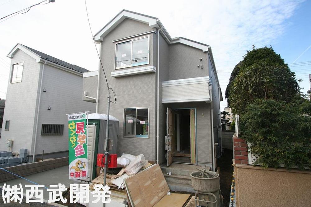 Local appearance photo. Local (12 May 2013) Shooting 1 Building