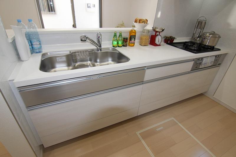 Kitchen. System kitchen