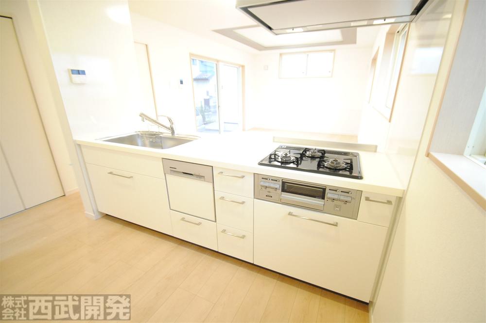 Other Equipment. A Building artificial marble counter kitchen dishwasher ・ With water purifier ・ Slide storage