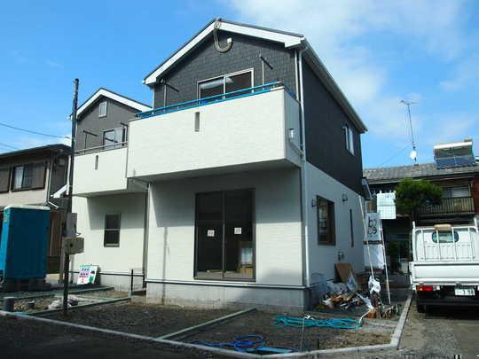 Local appearance photo. Building appearance