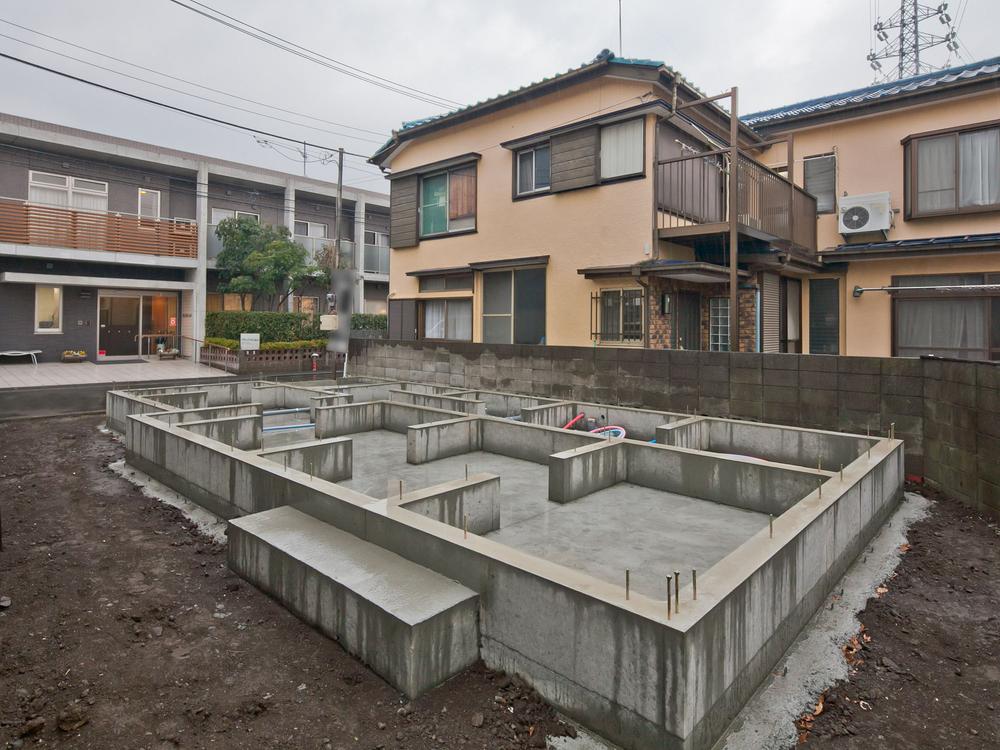 Local photos, including front road