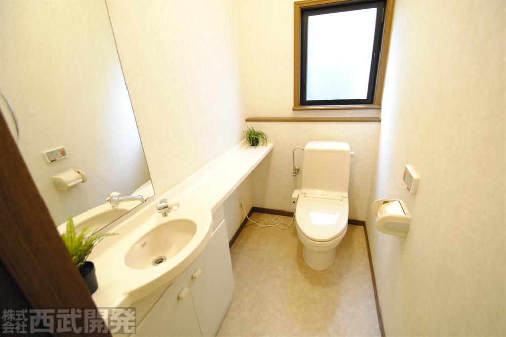 Toilet. Second floor toilet Washbasin