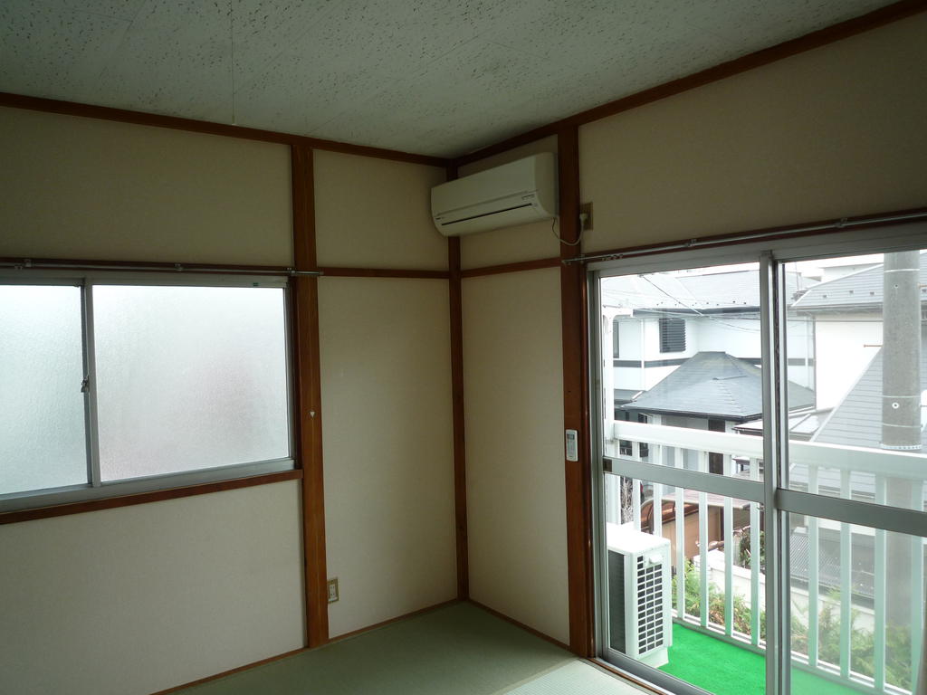 Living and room