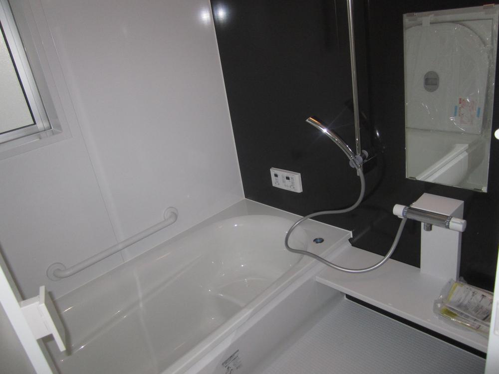 Same specifications photo (bathroom). ● same specifications: Bathroom