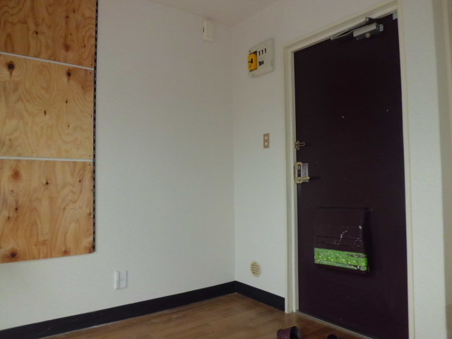 Living and room. ☆ Recommended for students ☆