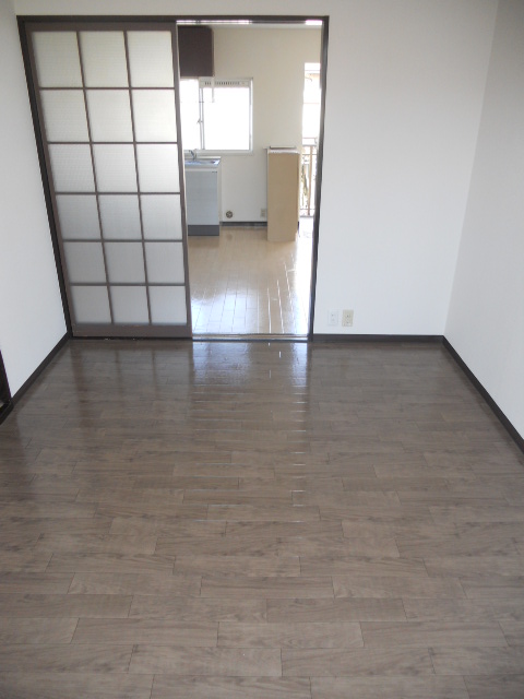 Living and room