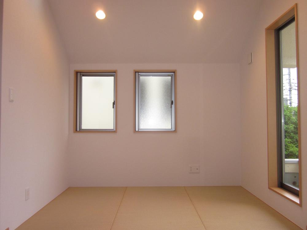 Non-living room. Room (May 2013) Shooting ※ It will be the example of construction