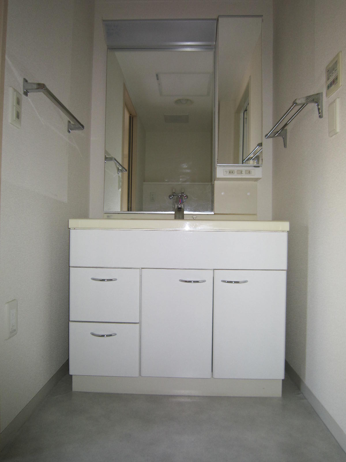 Washroom. Bathroom vanity