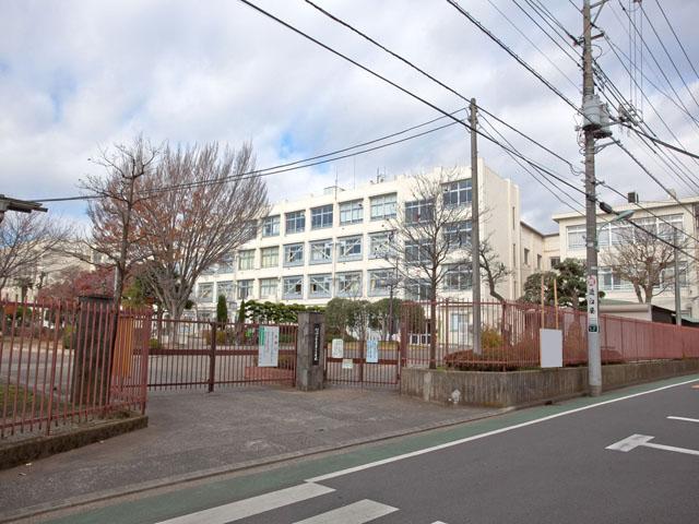 Primary school. Koganei Municipal Koganei 700m until the second elementary school
