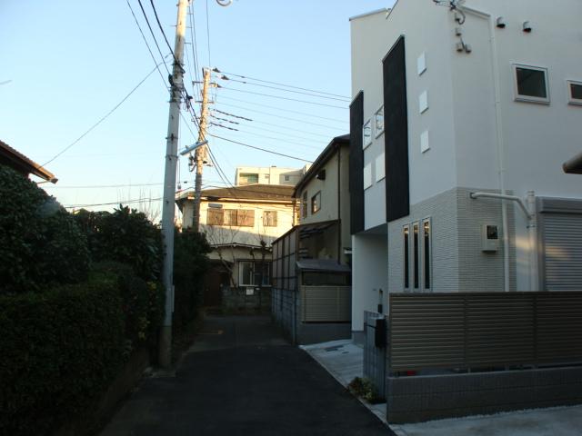 Local appearance photo. Imposing complete Koganei Honcho of residence