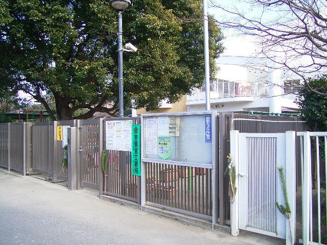 kindergarten ・ Nursery. Daisies to nursery school 350m