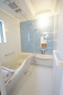 Same specifications photo (bathroom). It is the same specification unit bus of our construction example.  With a sound system, While listening to your favorite music, Masu fun Me a relaxing time. 