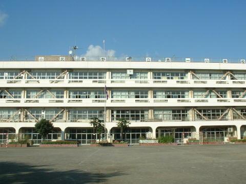 Primary school. Koganei Municipal Koganei 934m until the second elementary school