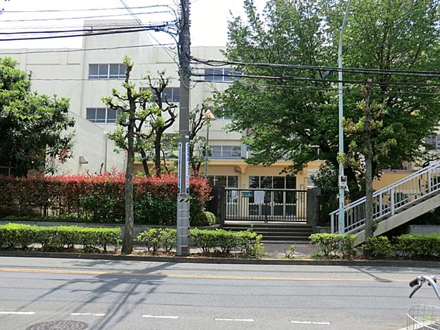Primary school. Koganei Municipal Koganei 720m to the third elementary school