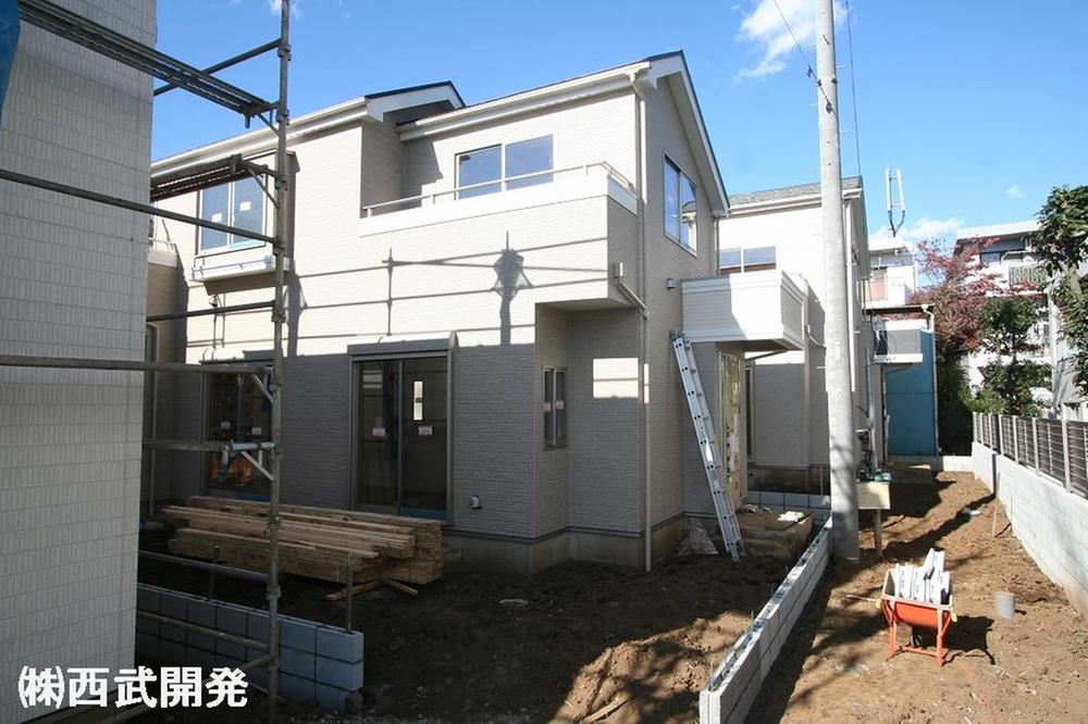 Local appearance photo. Local (11 May 2013) Shooting B Building