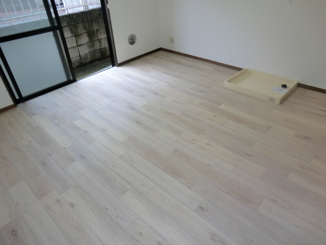 Living and room