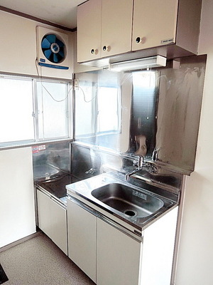 Kitchen. Gas stove installation Allowed kitchen