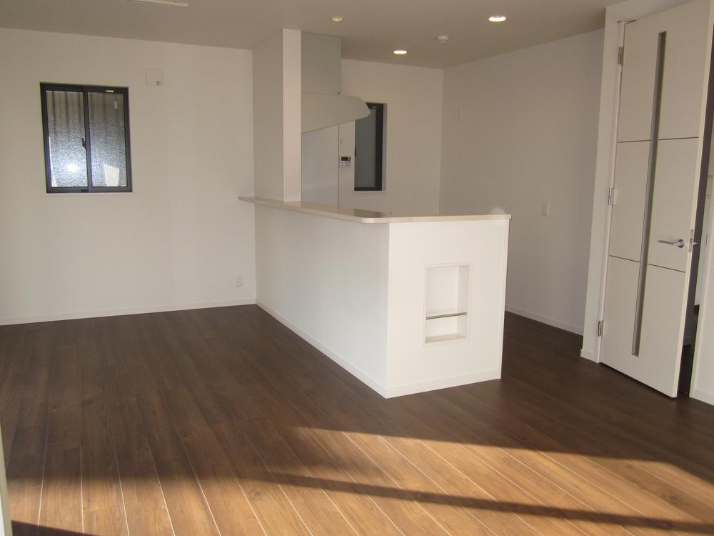 Living. Living ●: 2013 November shooting