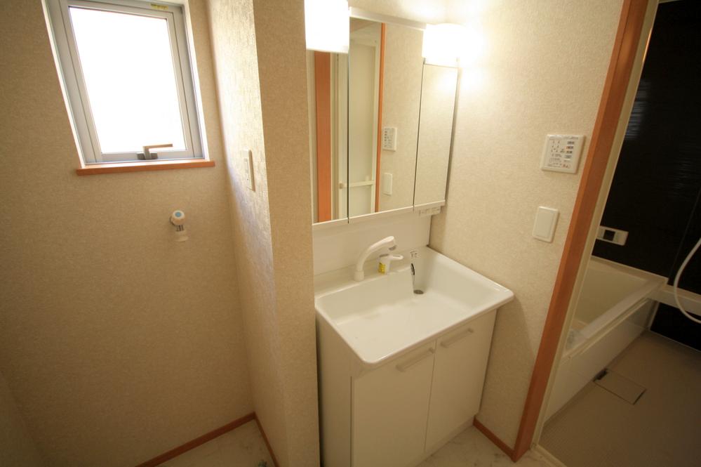 Same specifications photos (Other introspection). Seller same specifications