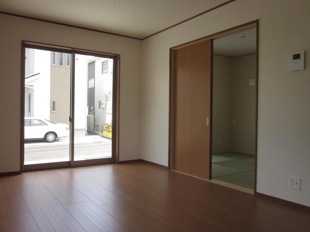 Non-living room. Indoor (11 May 2013) Shooting ※ It will be the example of construction. 