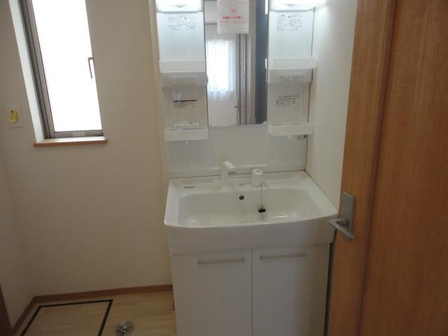 Same specifications photos (Other introspection). ( Building) same specification