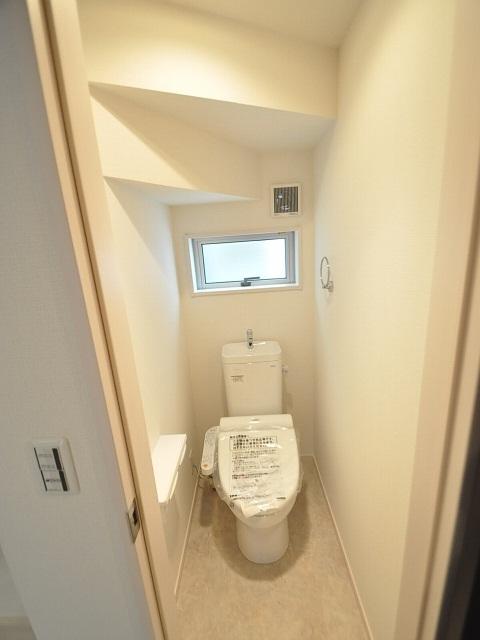 Toilet. Kokubunji Higashitokura 1-chome Building 2 toilet