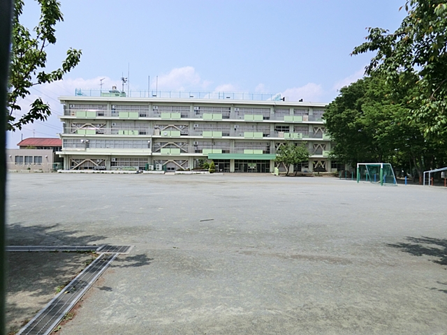 Primary school. Kokubunji Municipal tenth 700m up to elementary school (elementary school)