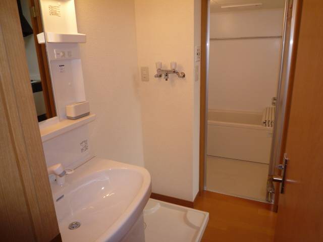 Washroom. Washroom