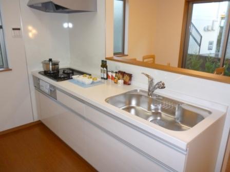 Kitchen. Kitchen (December 15, 2013) Shooting