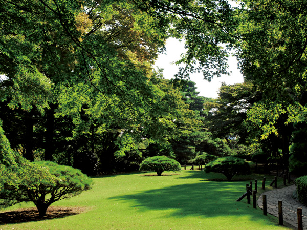 Surrounding environment. Metropolitan dono months Yato garden (about than local 130m ・ A 2-minute walk)